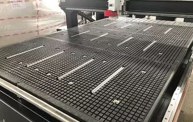 ¿Especialistas al comprar maquinaria industrial CNC?